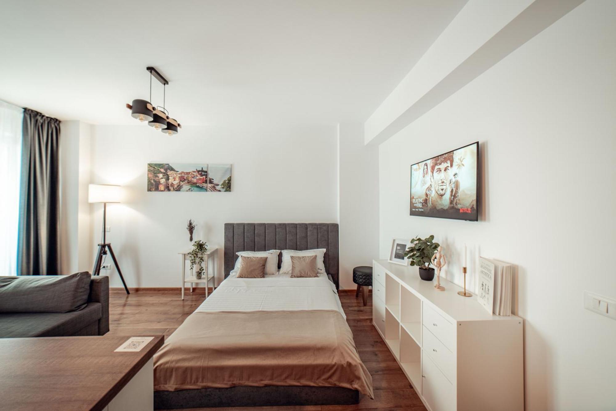 Palas Mall - Cozy Studios And Flats Яш Екстериор снимка